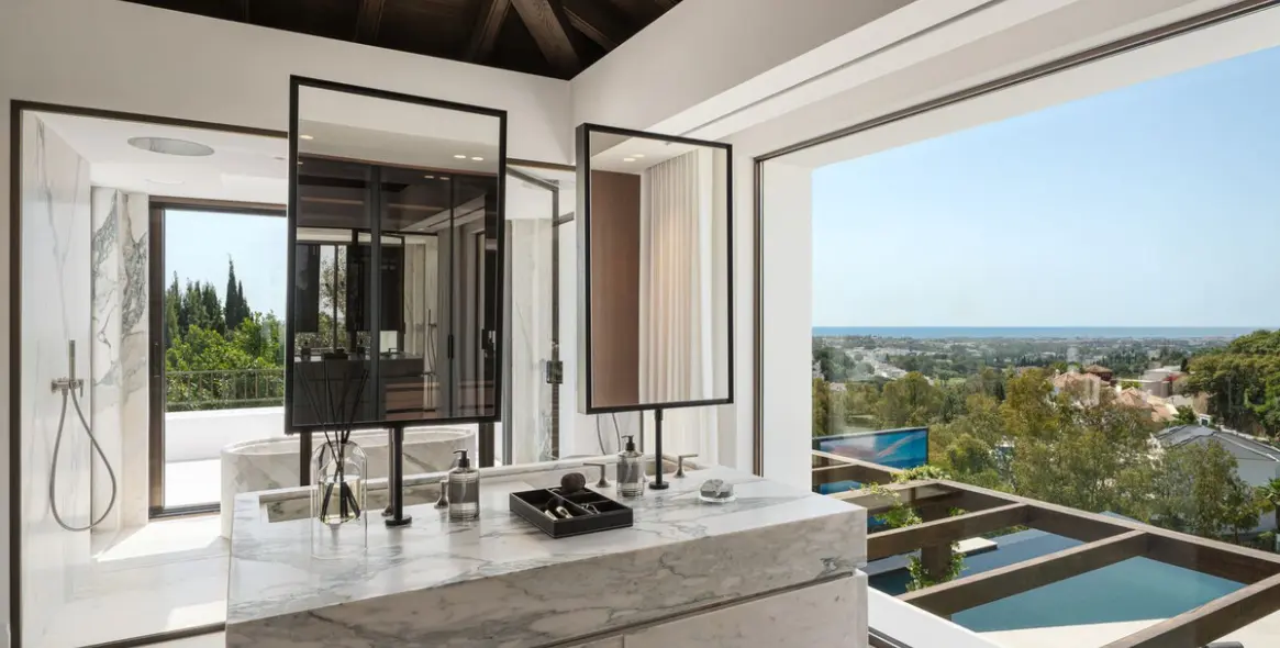 Venta de villa independiente en Benahavís 25