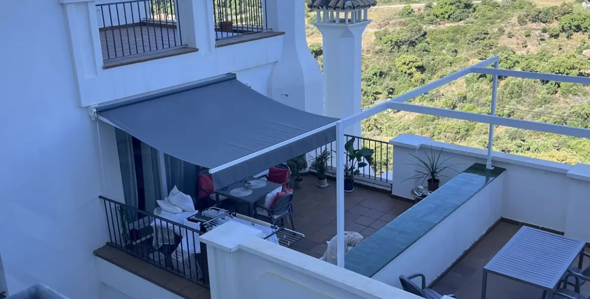 Long-term rent of middle floor apartment in Estepona 33