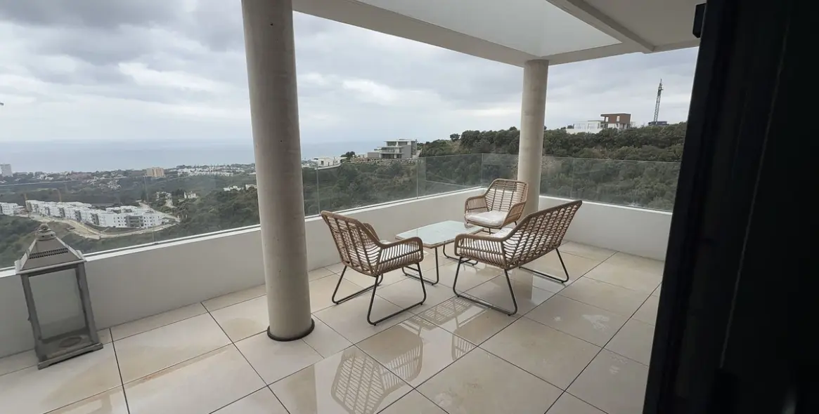 Long-term rent of middle floor apartment in Marbella 12