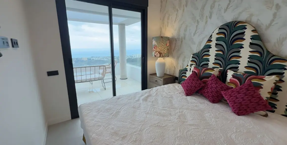 Long-term rent of middle floor apartment in Marbella 26