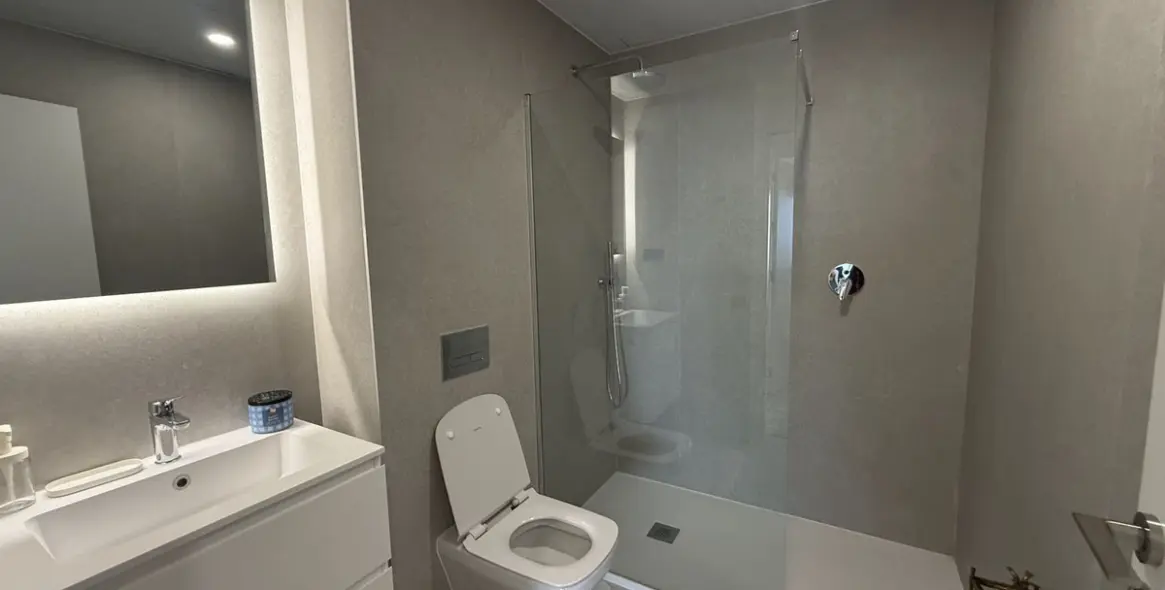 Long-term rent of middle floor apartment in Marbella 36