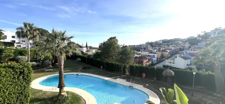 Short-term rent of penthouse duplex in Nueva Andalucía 0