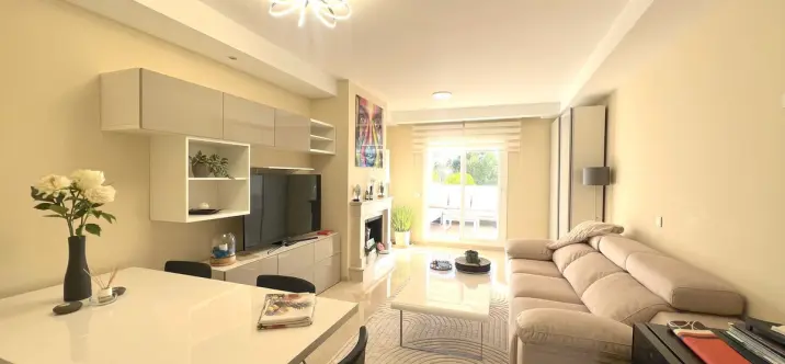 Short-term rent of penthouse duplex in Nueva Andalucía 1
