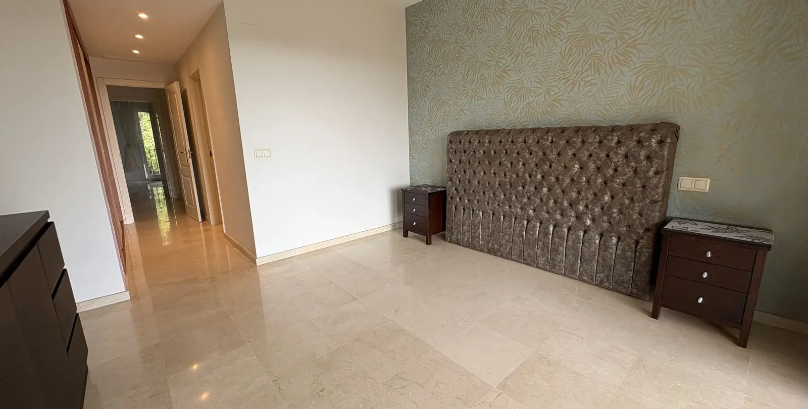 Sale of middle floor apartment in La Quinta 15