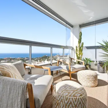 Sale of middle floor apartment in Benalmadena
