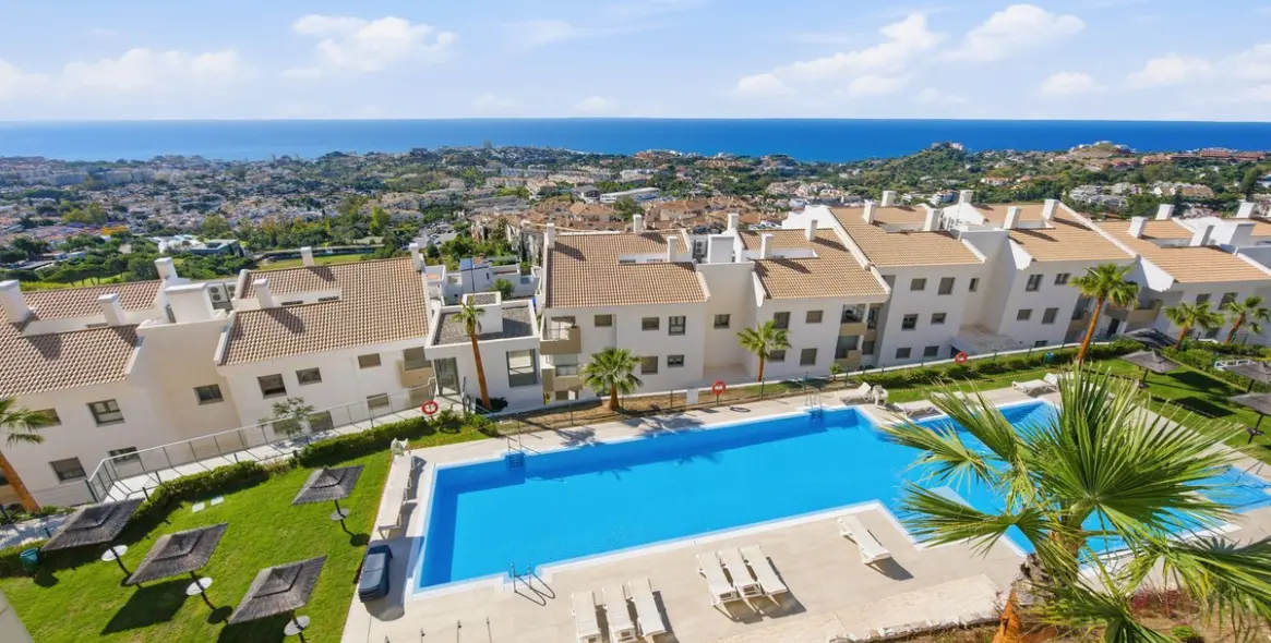 Продажа апартаментов на среднем этаже в Benalmadena 4