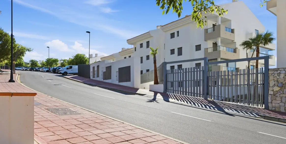 Продажа апартаментов на среднем этаже в Benalmadena 30