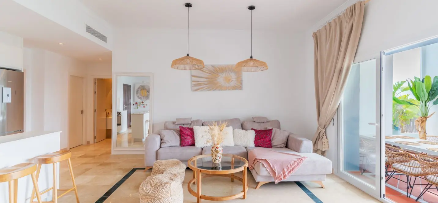 Long-term rent of ground floor apartment in Benahavís 1
