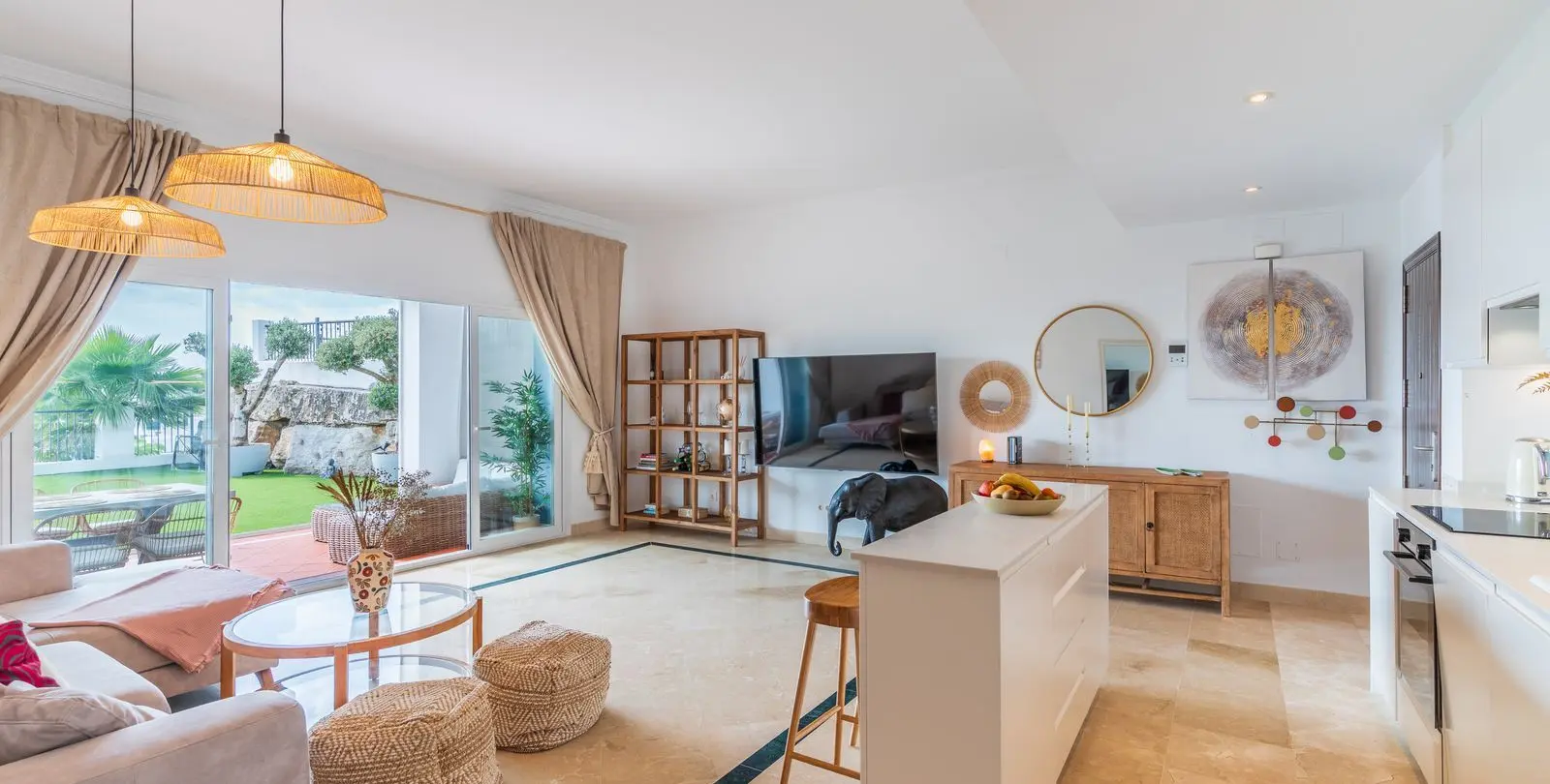 Long-term rent of ground floor apartment in Benahavís 7