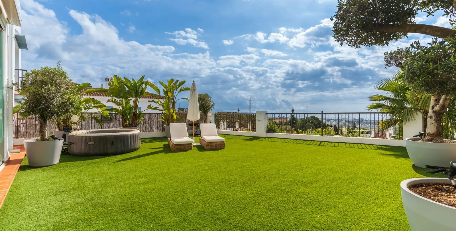 Long-term rent of ground floor apartment in Benahavís 22