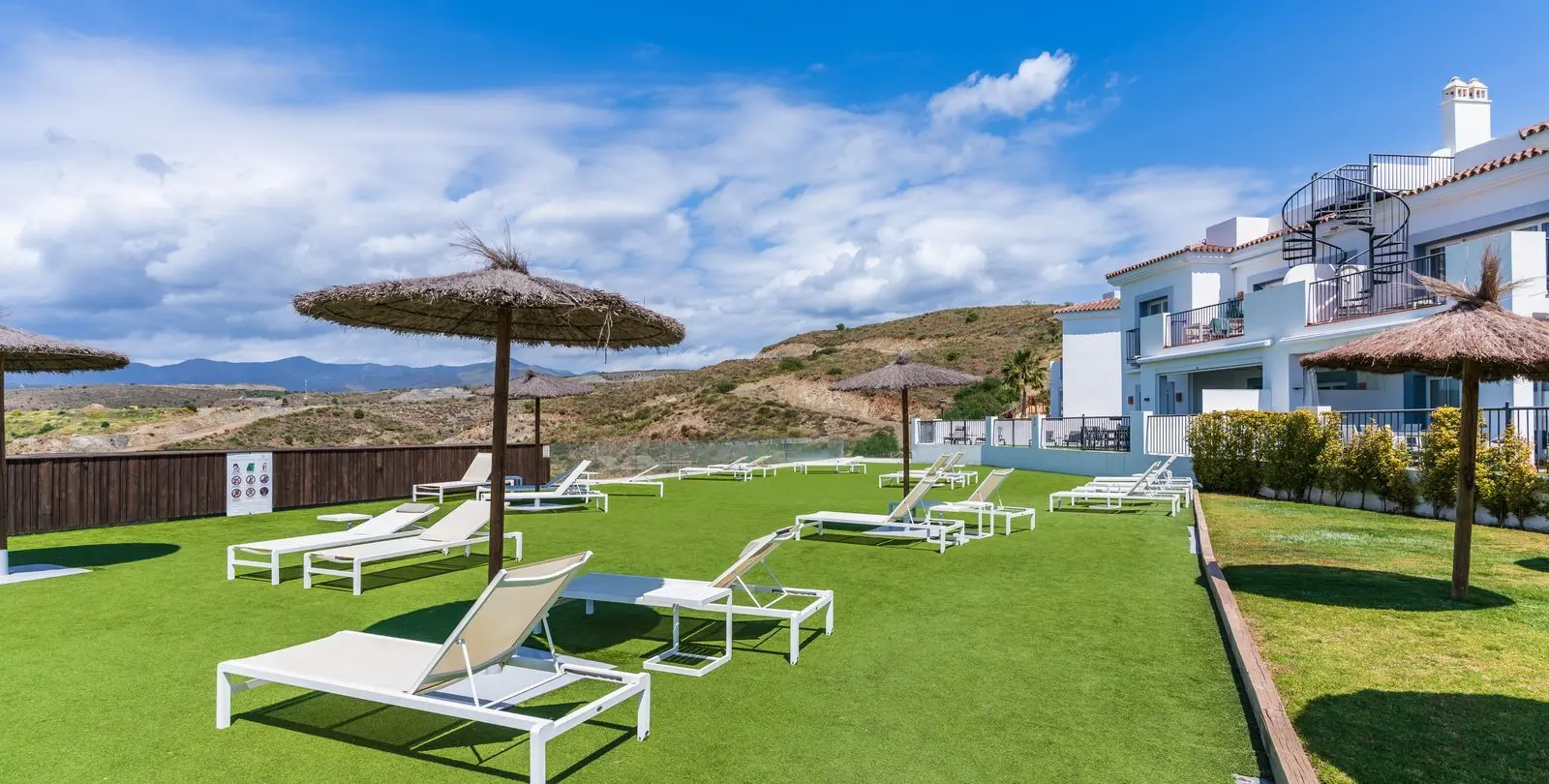 Long-term rent of ground floor apartment in Benahavís 31