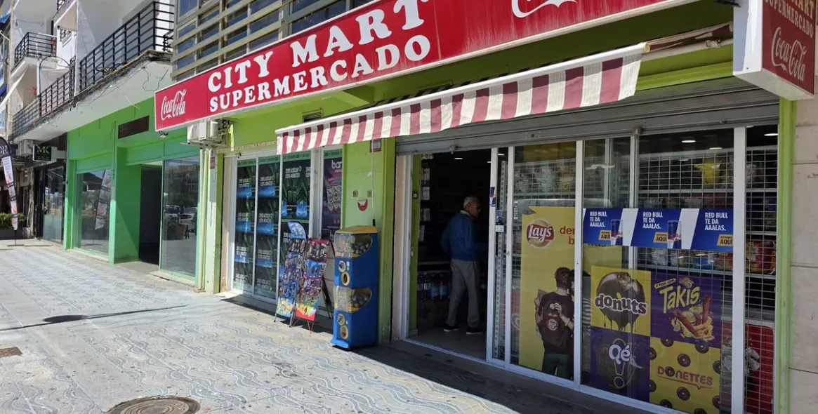 Venta de negocio en San Pedro de Alcántara 12