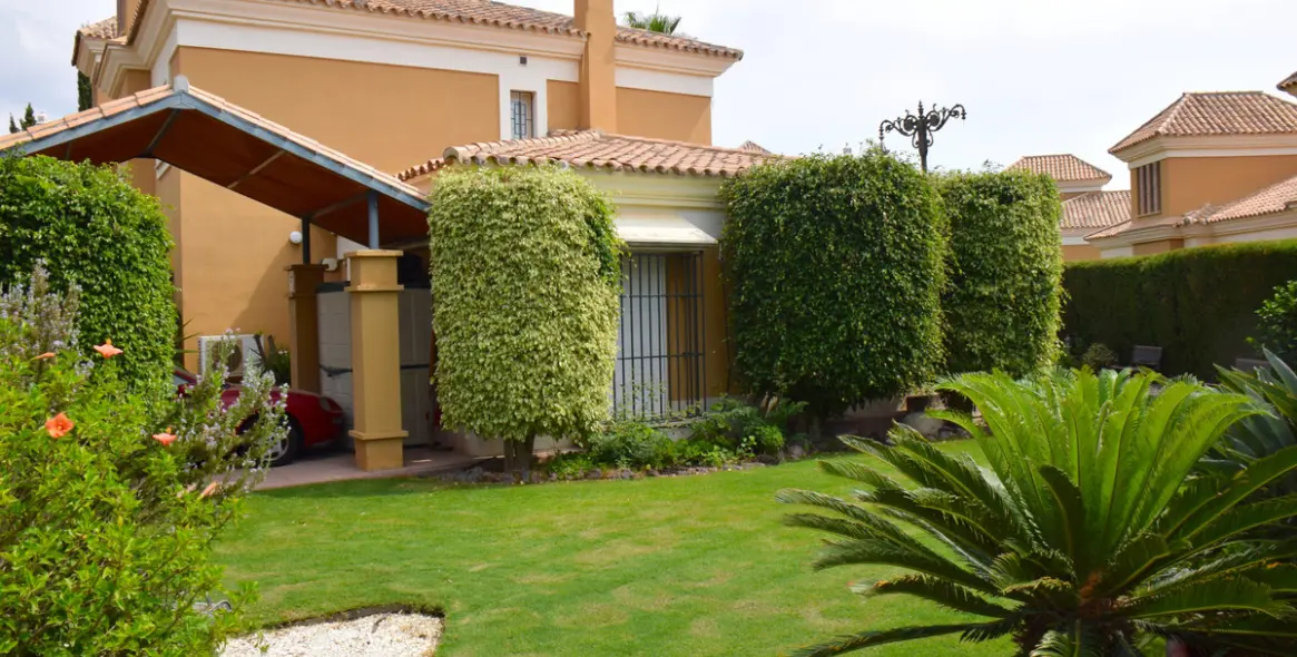 Sale of semi-detached house in Santa Clara 3
