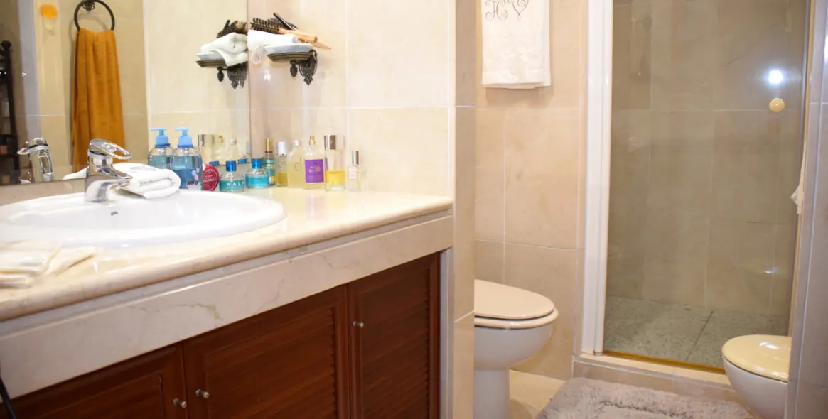 Sale of semi-detached house in Santa Clara 18