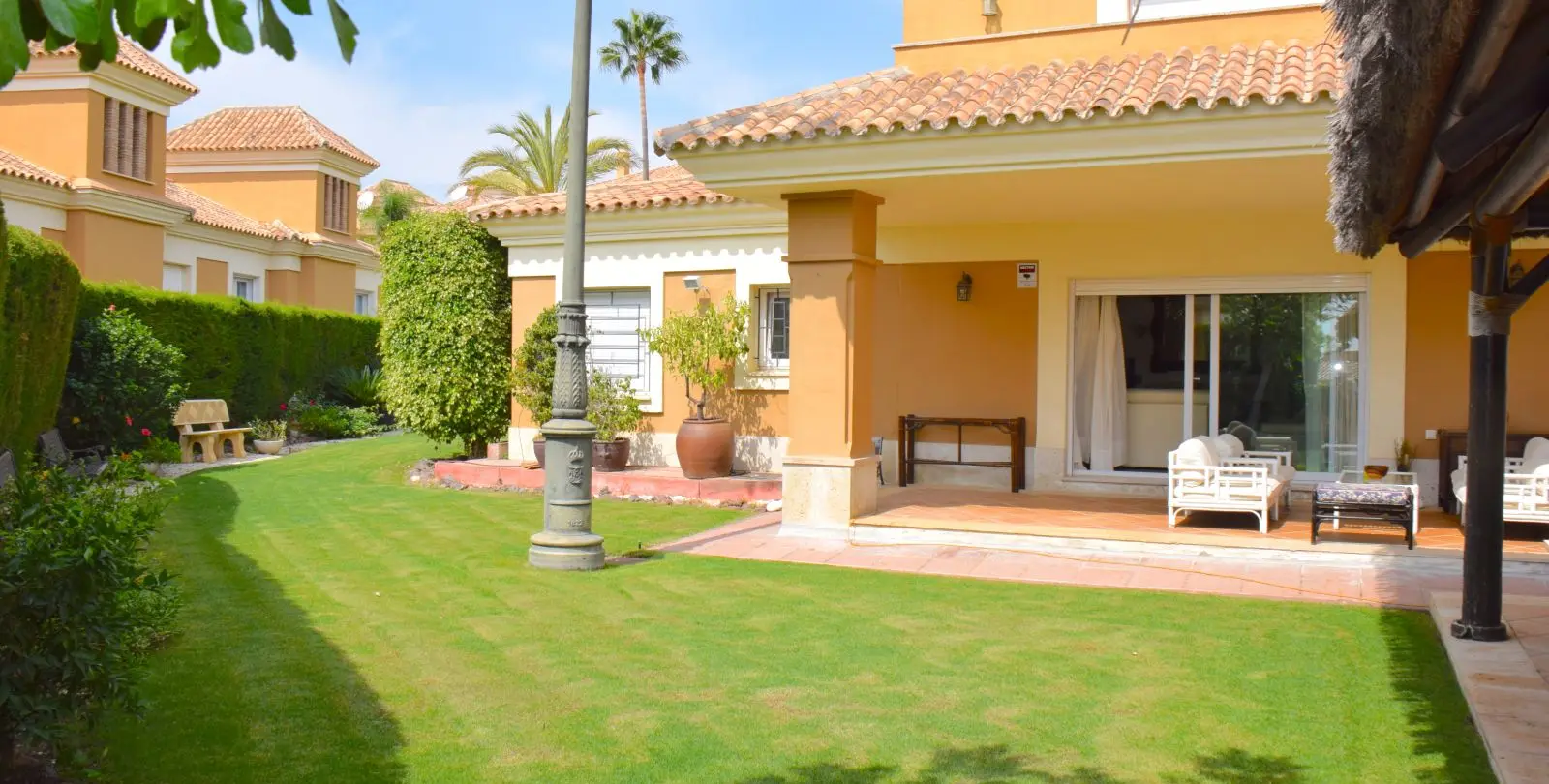 Venta de casa pareada en Santa Clara 1