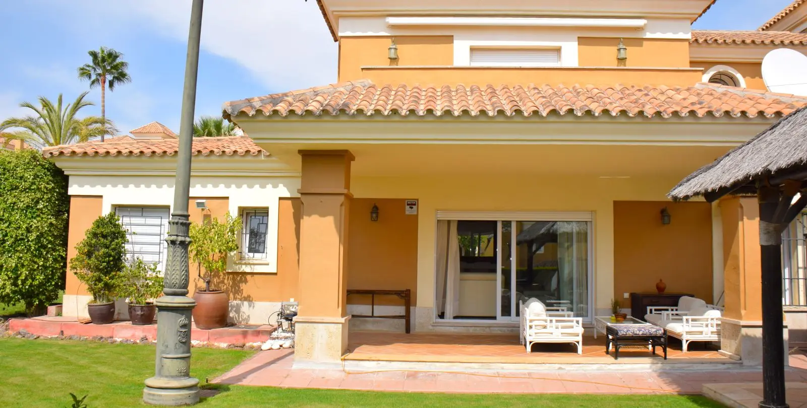 Venta de casa pareada en Santa Clara 2