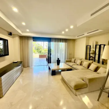 Sale of ground floor apartment in Puerto Banús
