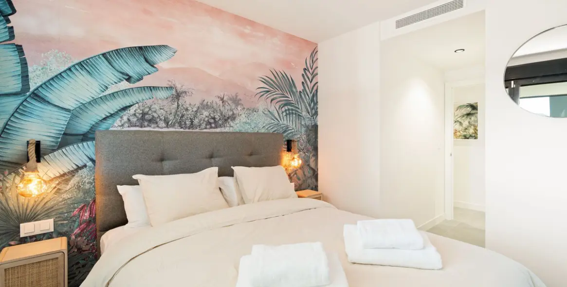 Alquiler a corto plazo de apartamento en planta media en Estepona 5