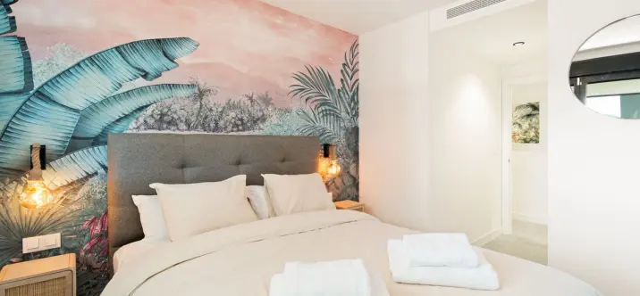 Alquiler a corto plazo de apartamento en planta media en Estepona 4