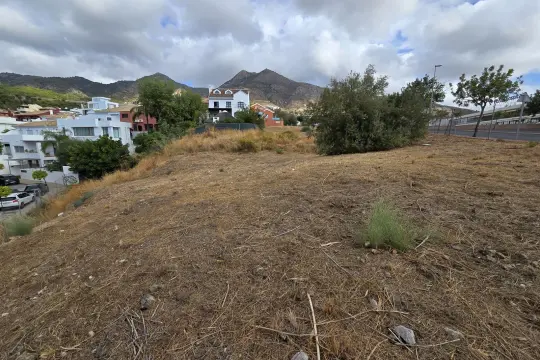 Image 1 thumb