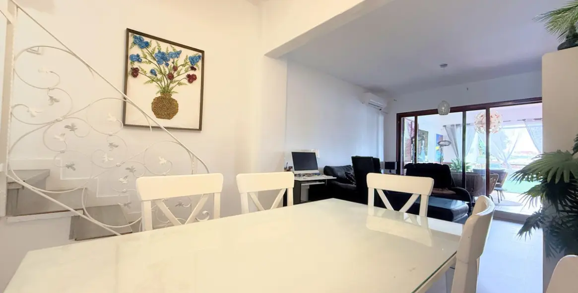 Sale of ground floor apartment in Casares Playa 5