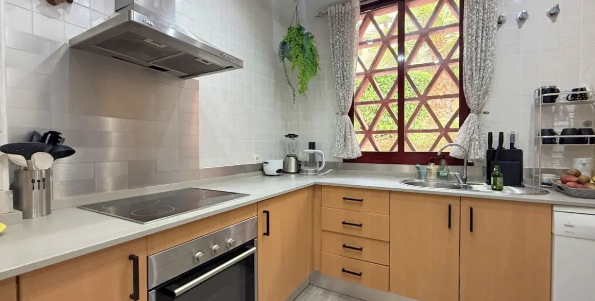 Sale of ground floor apartment in Casares Playa 11