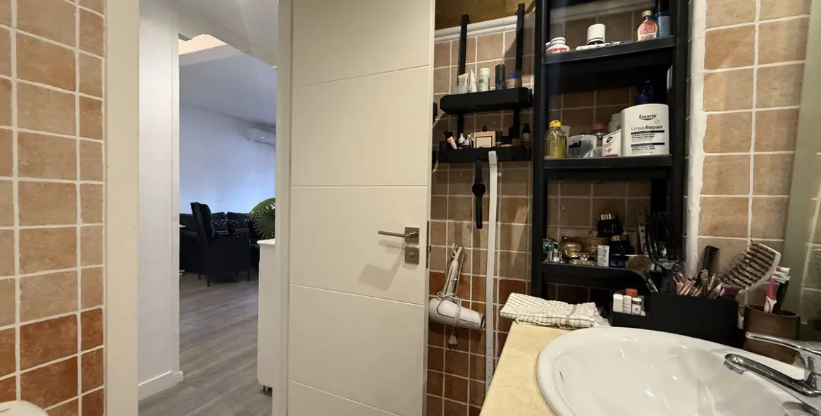 Sale of ground floor apartment in Casares Playa 24