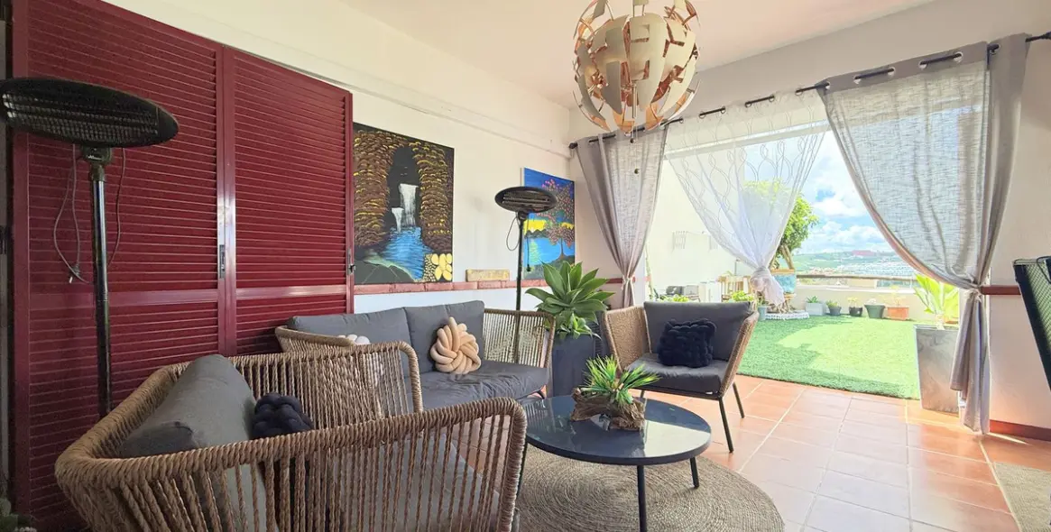 Sale of ground floor apartment in Casares Playa 25