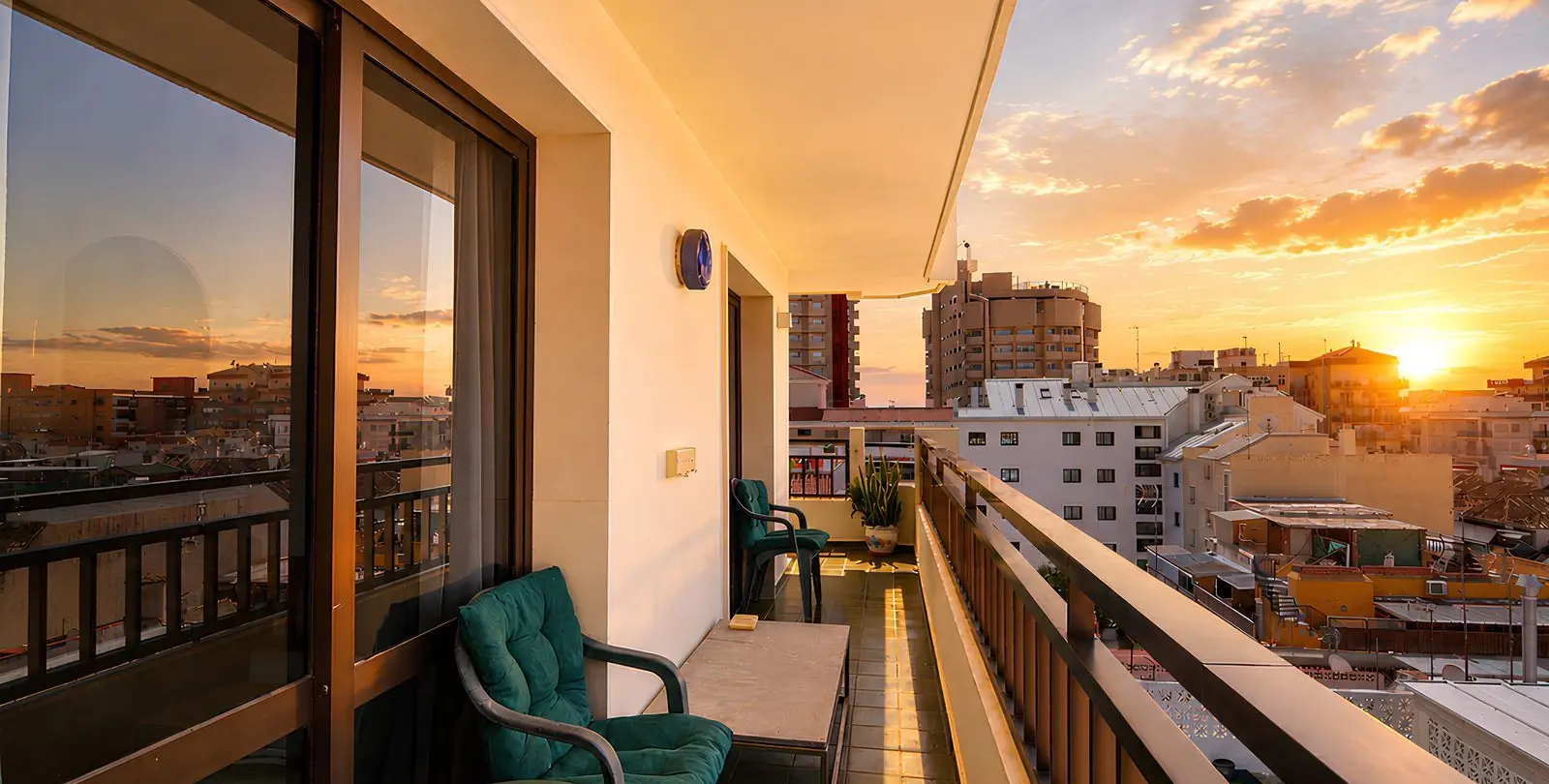 Venta de apartamento en planta media en Fuengirola 3