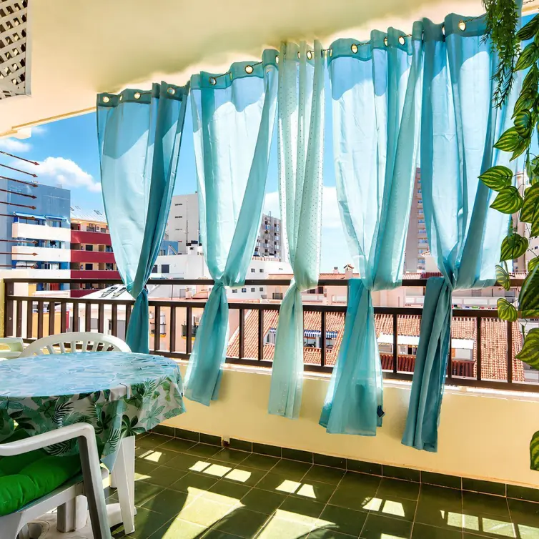 Venta de apartamento en planta media en Fuengirola