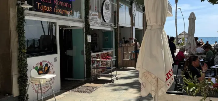 Venta de restaurante en Estepona 1