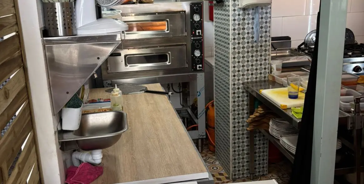 Sale of restaurant in Estepona 15