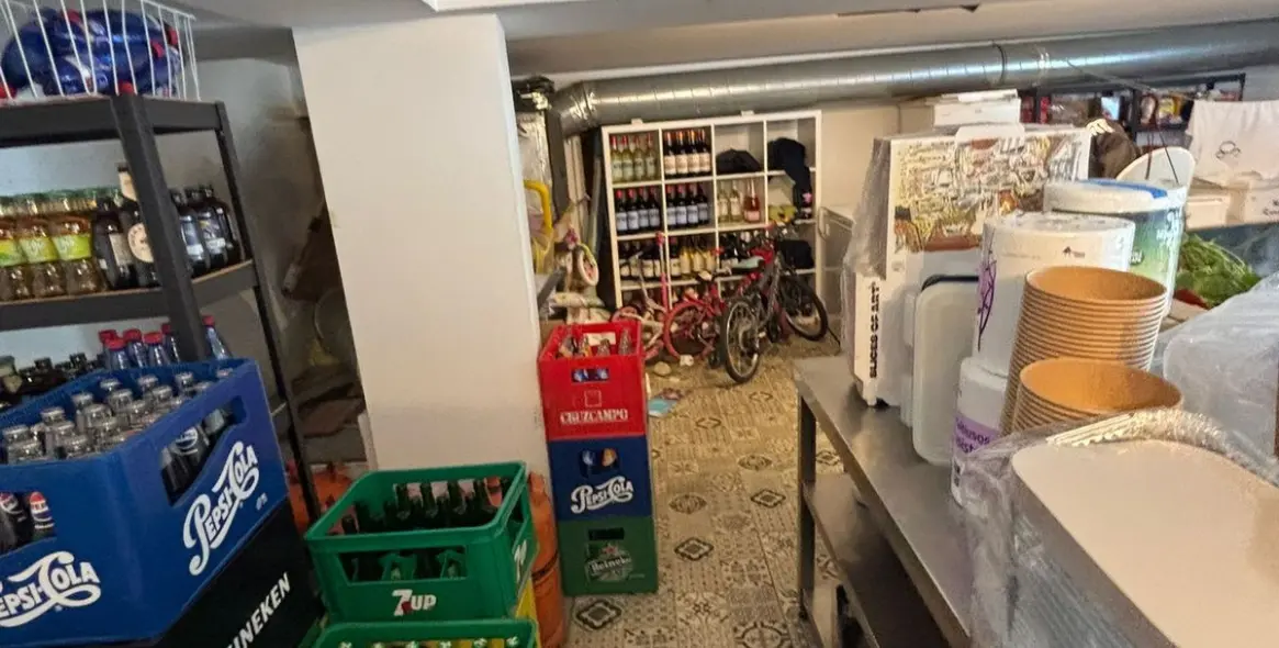 Sale of restaurant in Estepona 26