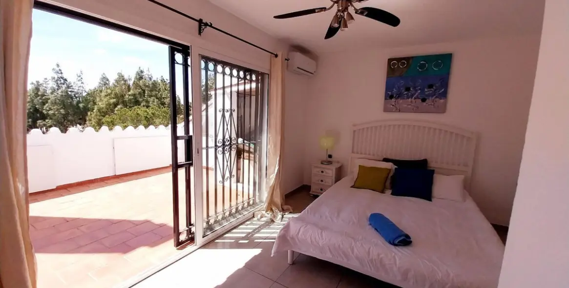 Продажа таунхауса в Mijas Costa 23