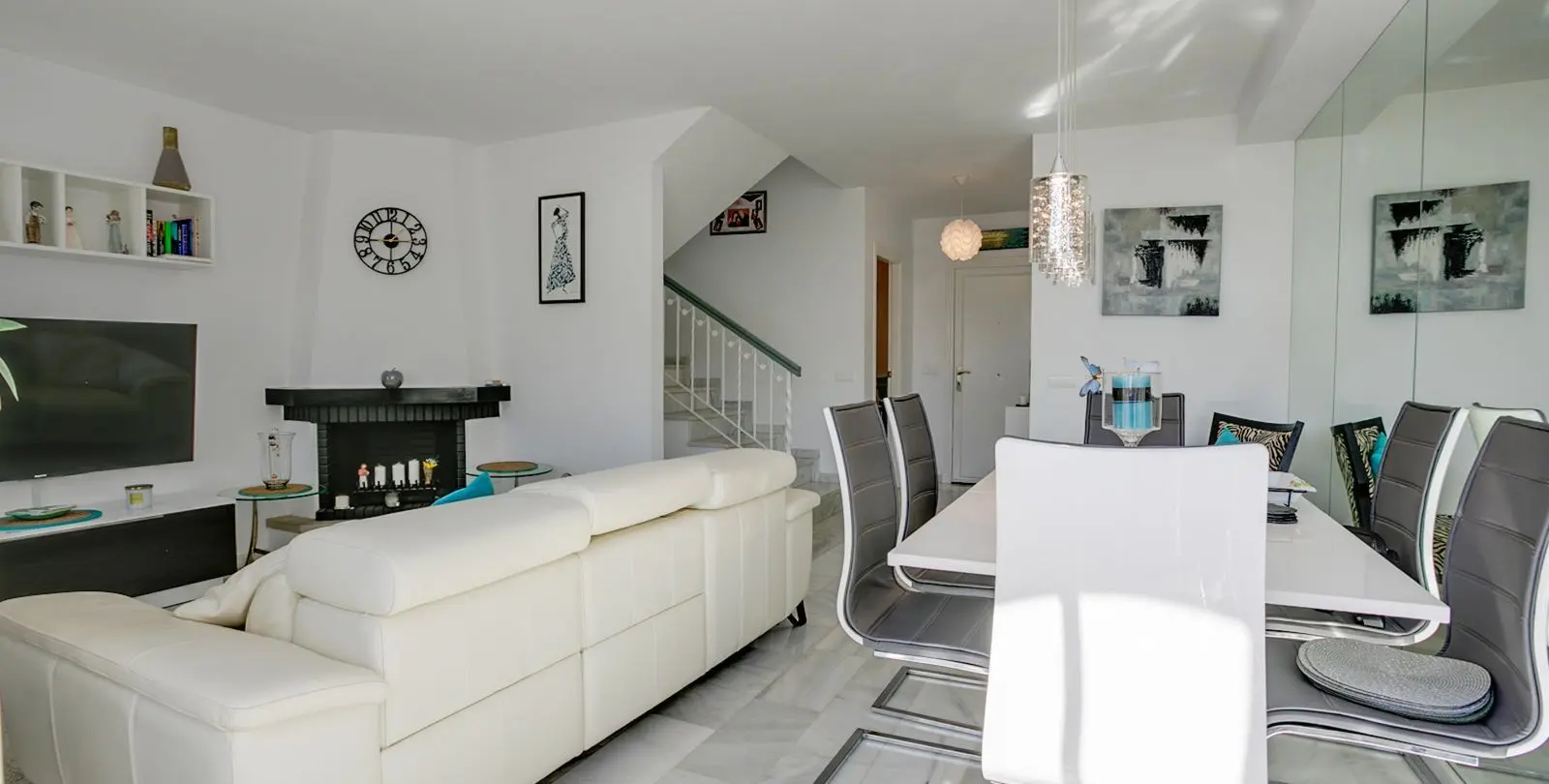 Venta de adosado en Bel Air 5