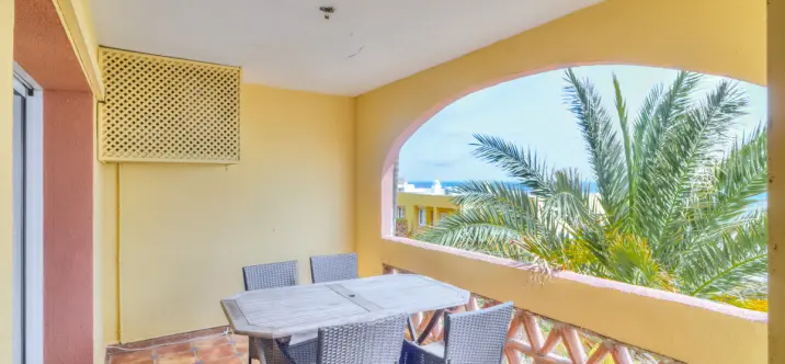 Sale of middle floor apartment in Mijas Costa 1