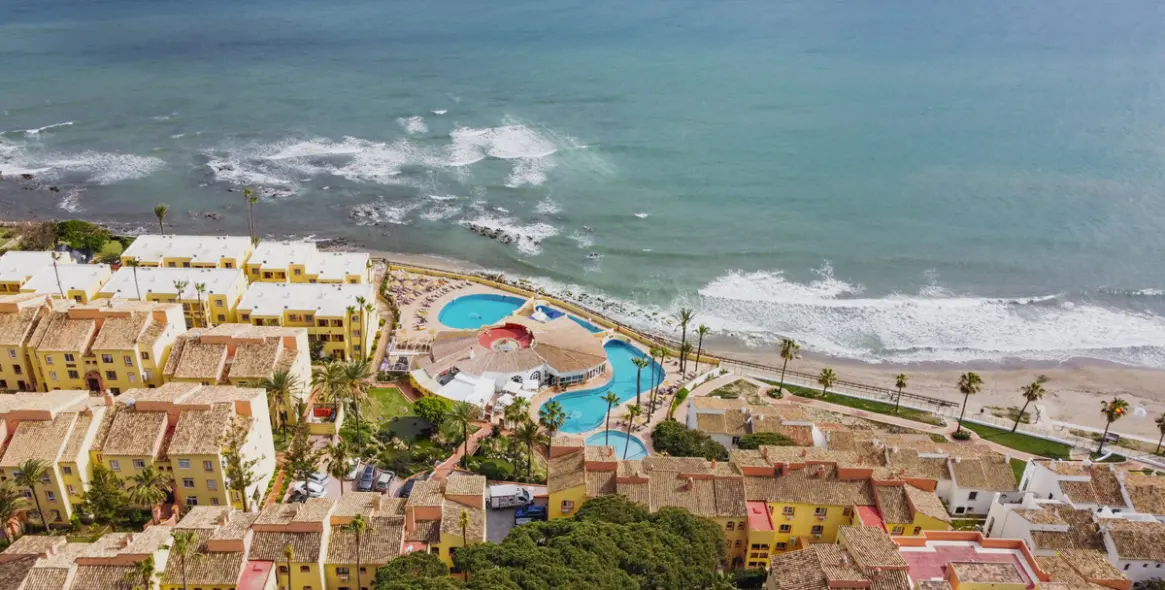 Venta de apartamento en planta media en Mijas Costa 21