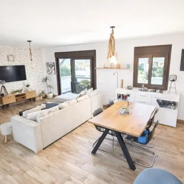 Sale of townhouse in Calahonda