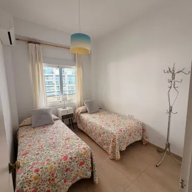 Sale of middle floor apartment in Marbella