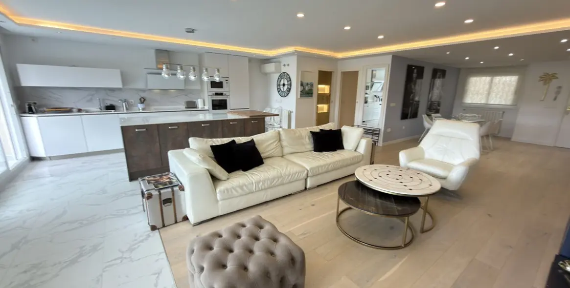 Sale of middle floor apartment in San Pedro de Alcántara 1