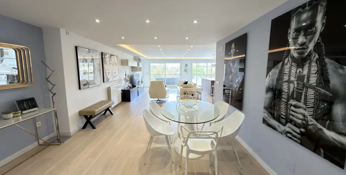 Sale of middle floor apartment in San Pedro de Alcántara 3