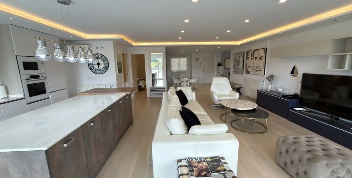 Sale of middle floor apartment in San Pedro de Alcántara 10