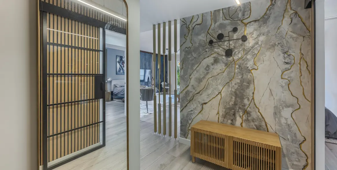Sale of middle floor apartment in Benahavís 8