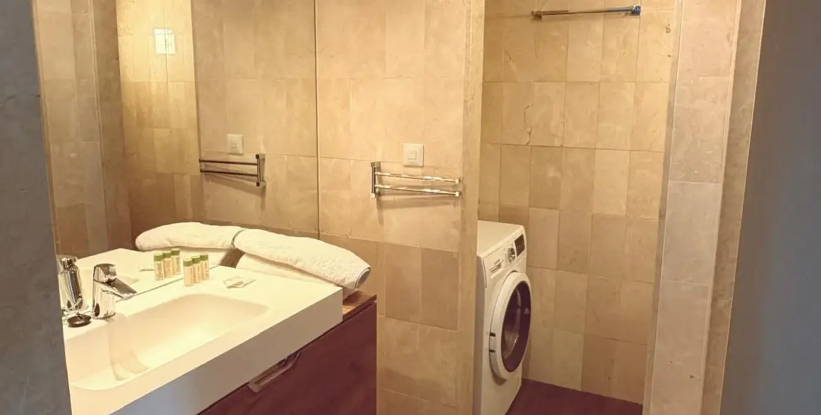 Venta de ático dúplex en Estepona 34
