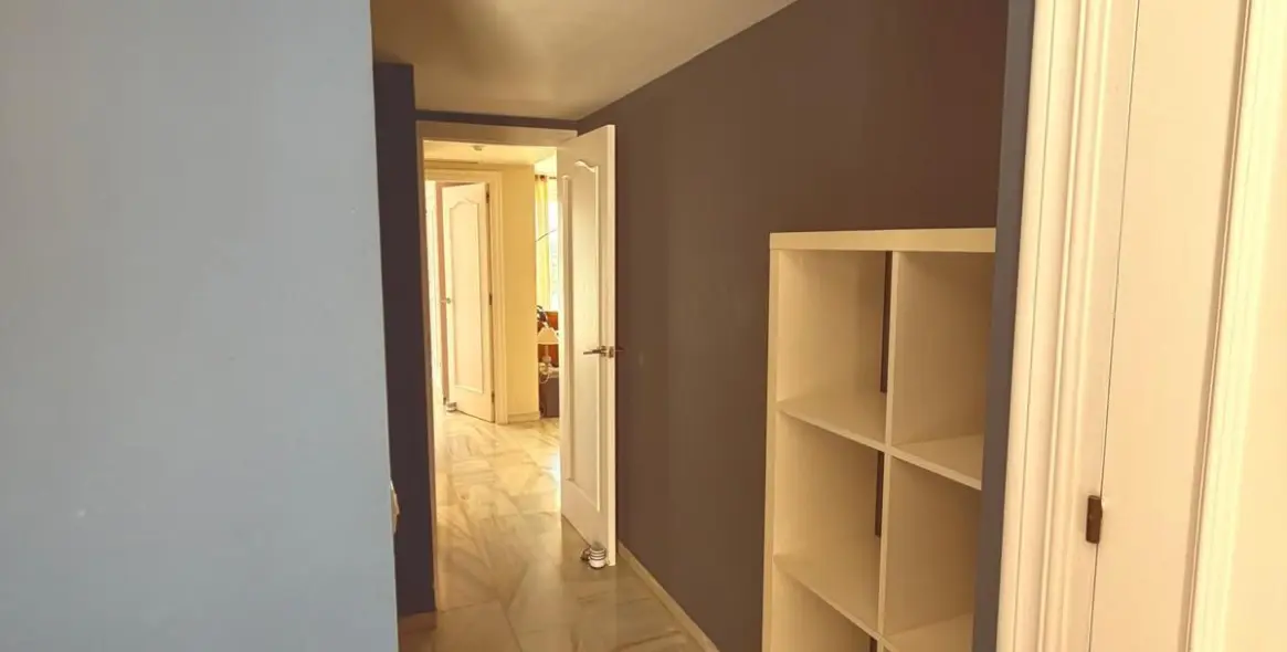 Venta de ático dúplex en Estepona 79