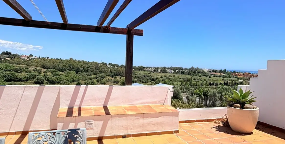 Venta de ático dúplex en Estepona 83