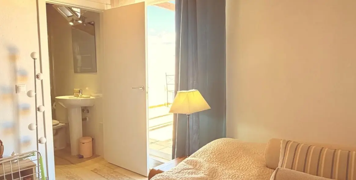 Venta de ático dúplex en Estepona 89