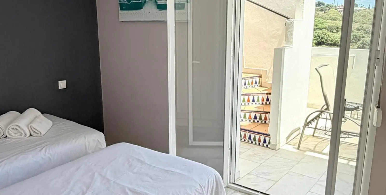 Sale of penthouse duplex in Estepona 8