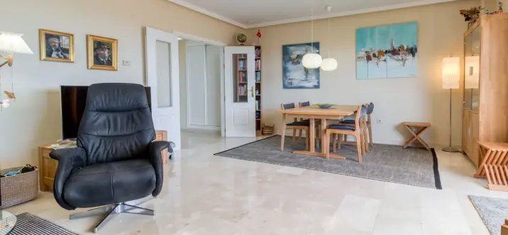 Sale of penthouse in Benalmadena 3