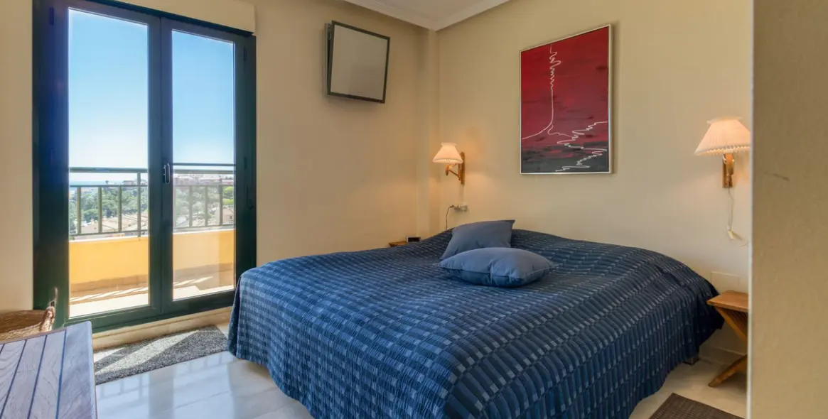 Sale of penthouse in Benalmadena 11